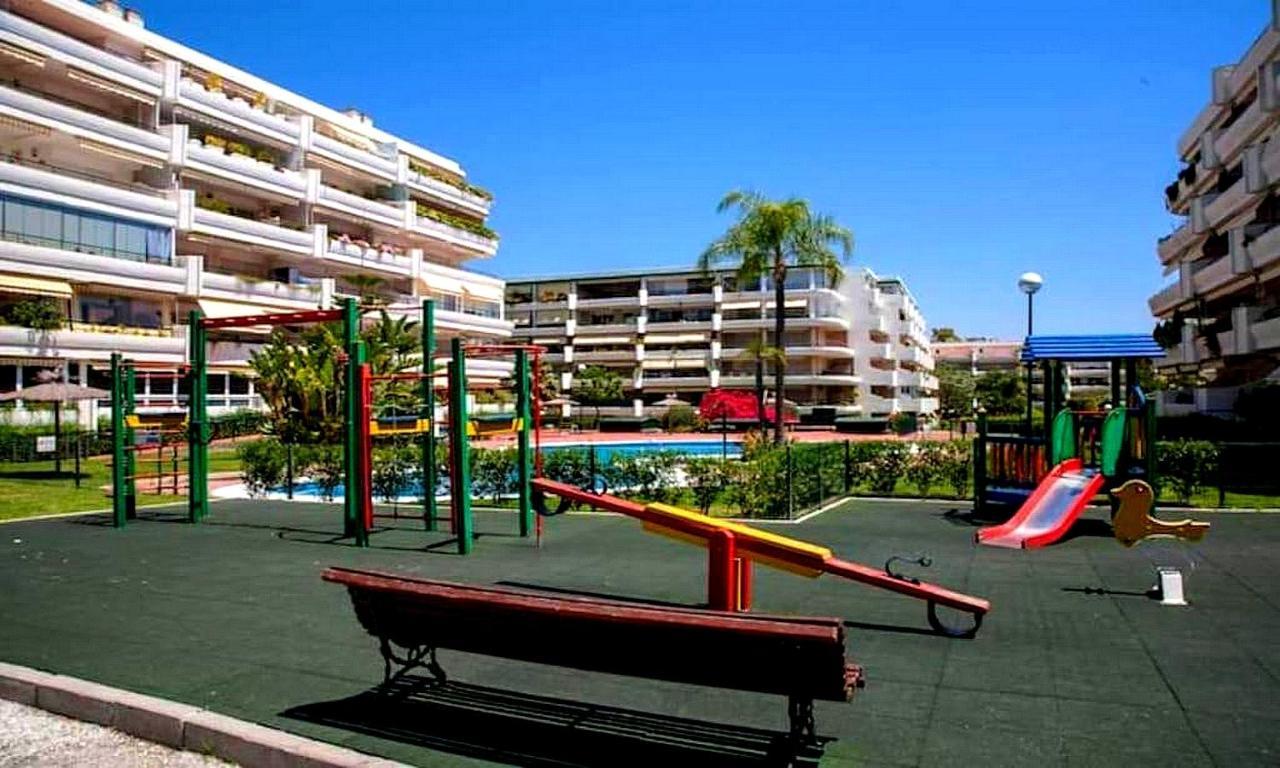 Apartamento En Marbella Junto A Campos De Golf Kültér fotó