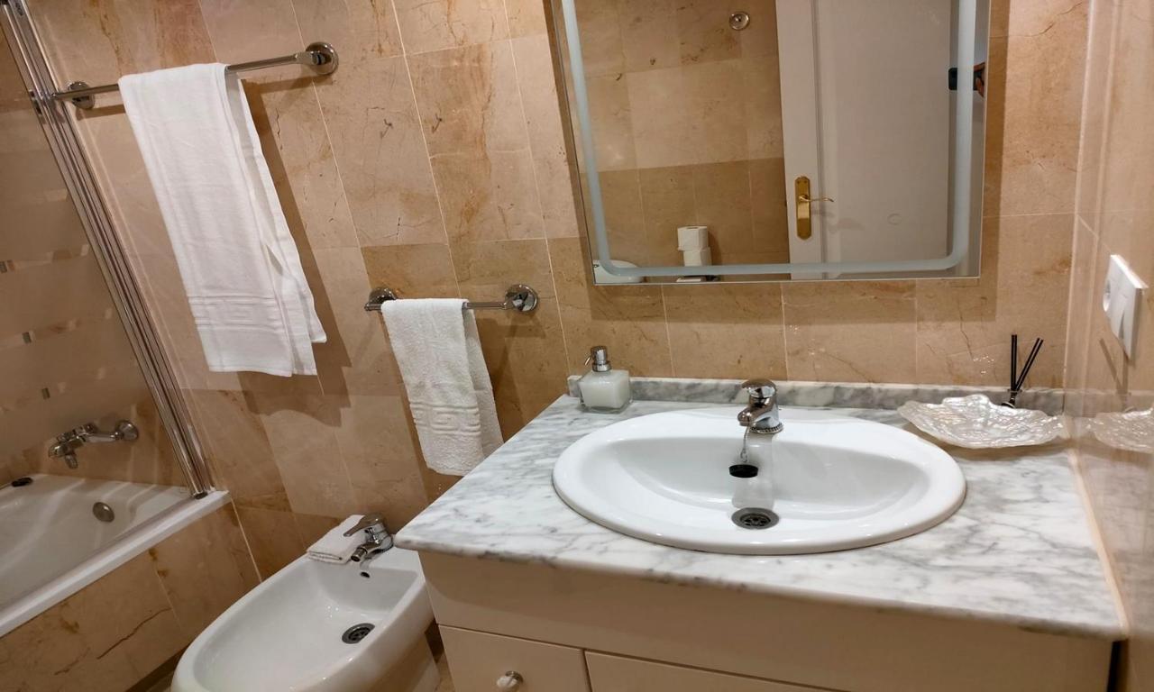 Apartamento En Marbella Junto A Campos De Golf Kültér fotó